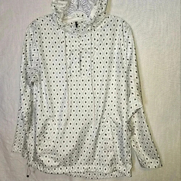 Peter Millar Womens Element E4 Windbreaker Golf Sz Medium - Picture 2 of 15